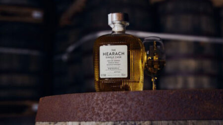 Isle of Harris launches whisky with Sunspel