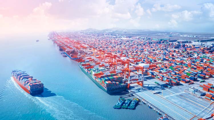 China cuts tariffs on Scotch whisky